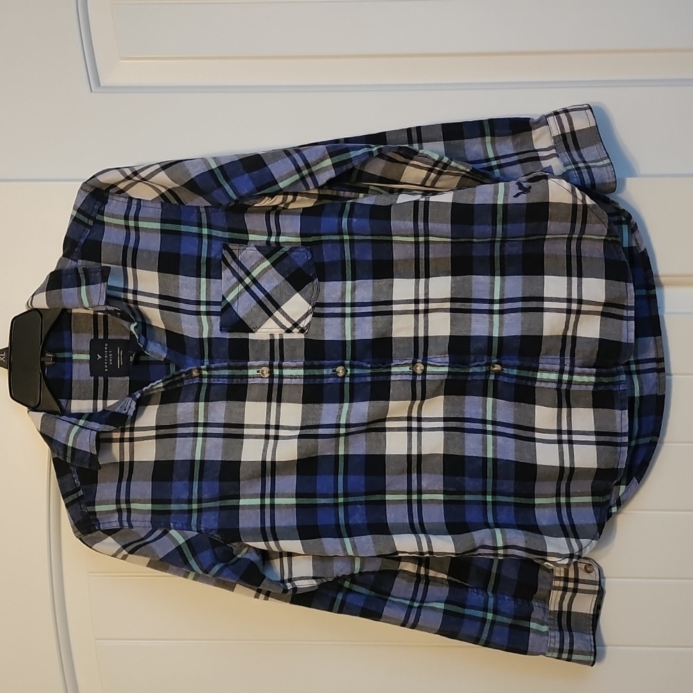 American Eagle Outfitter Boyfriend Shirt Lightweight Flannel - Size Small Petite